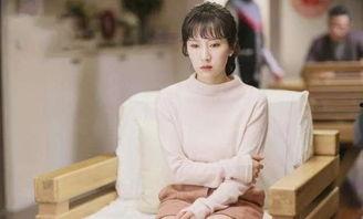 娱乐圈吃瓜男博主,吃瓜男博主带你探秘明星幕后生活